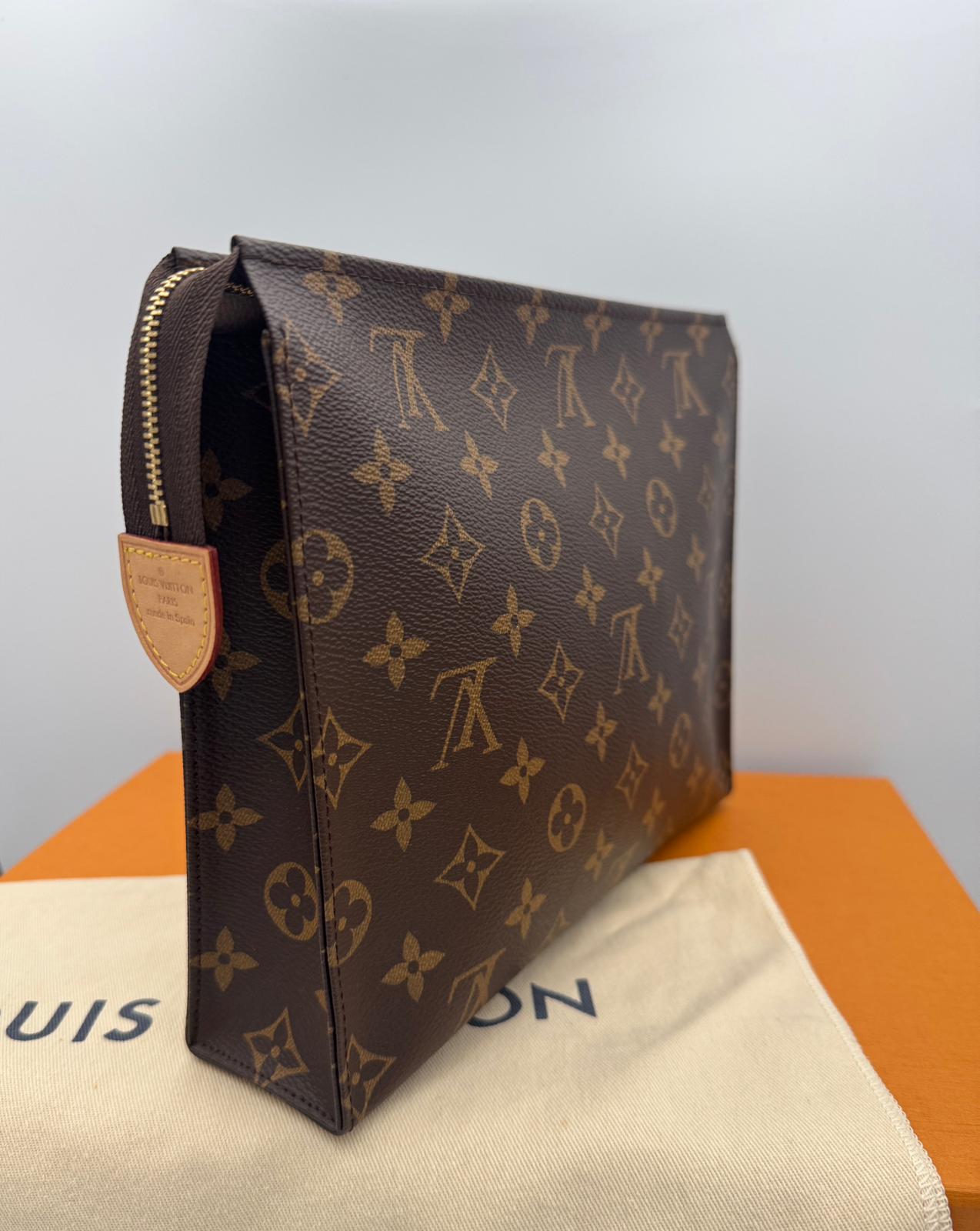 Louis Vuitton Toiletry Pouch 26