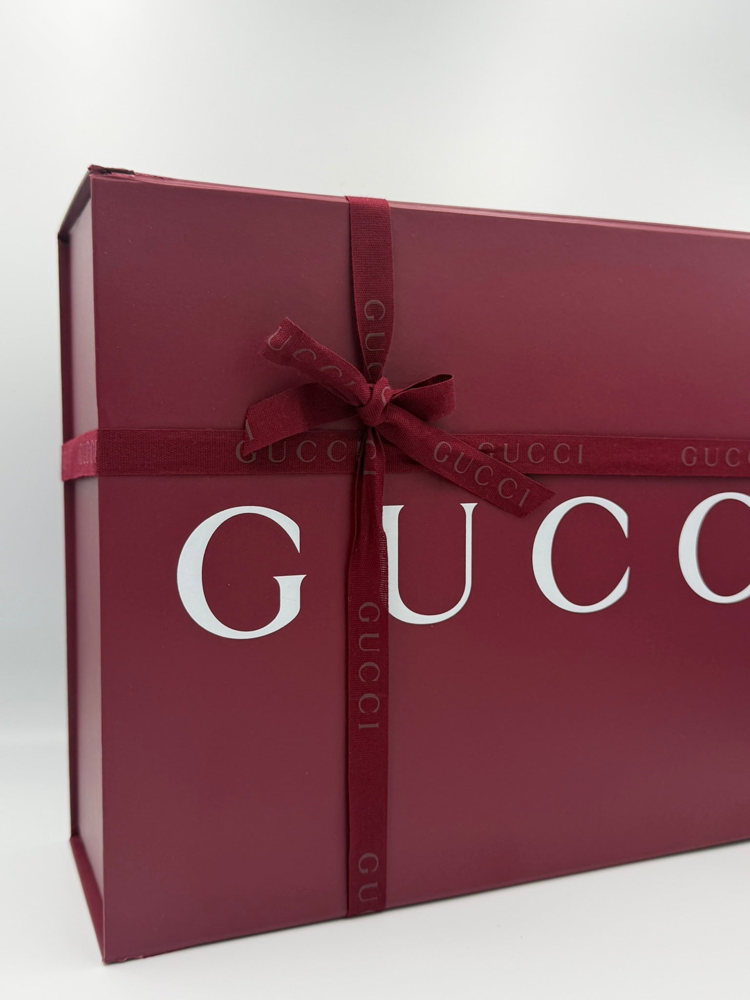 Gucci GG Emblem Tote - Medium