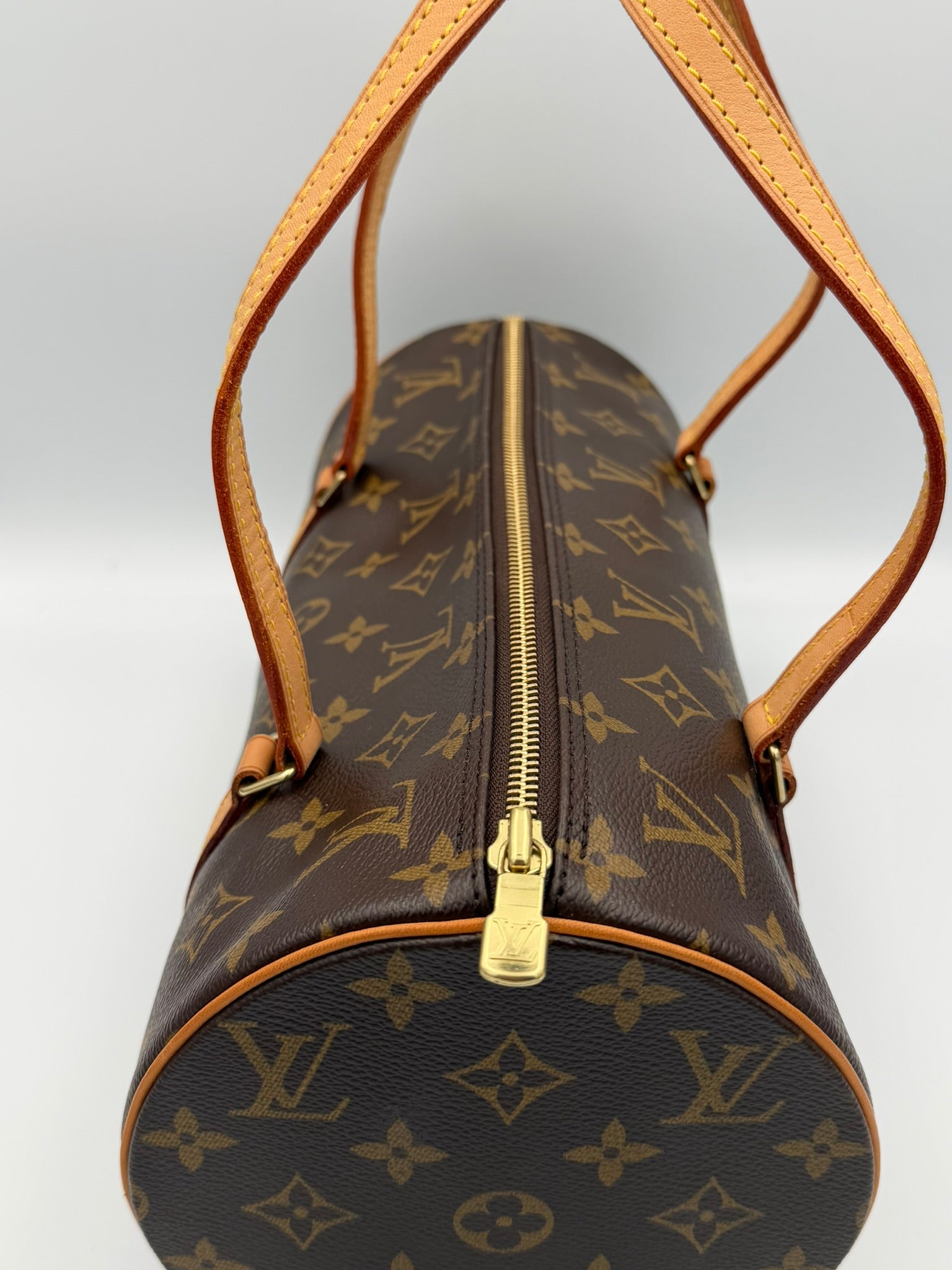 Louis Vuitton - Papillion 30