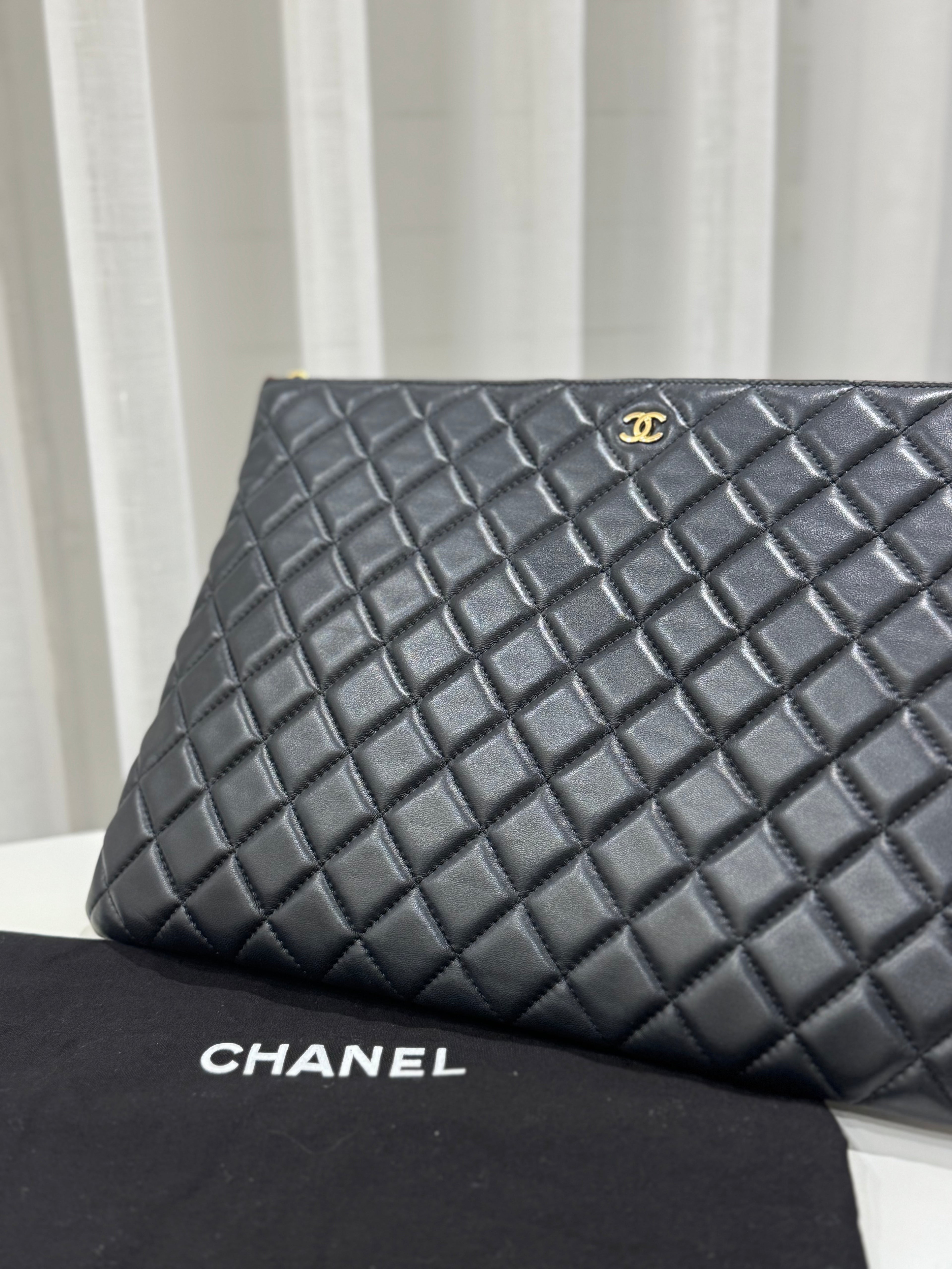 Chanel O Pouch - Black - Lambskin