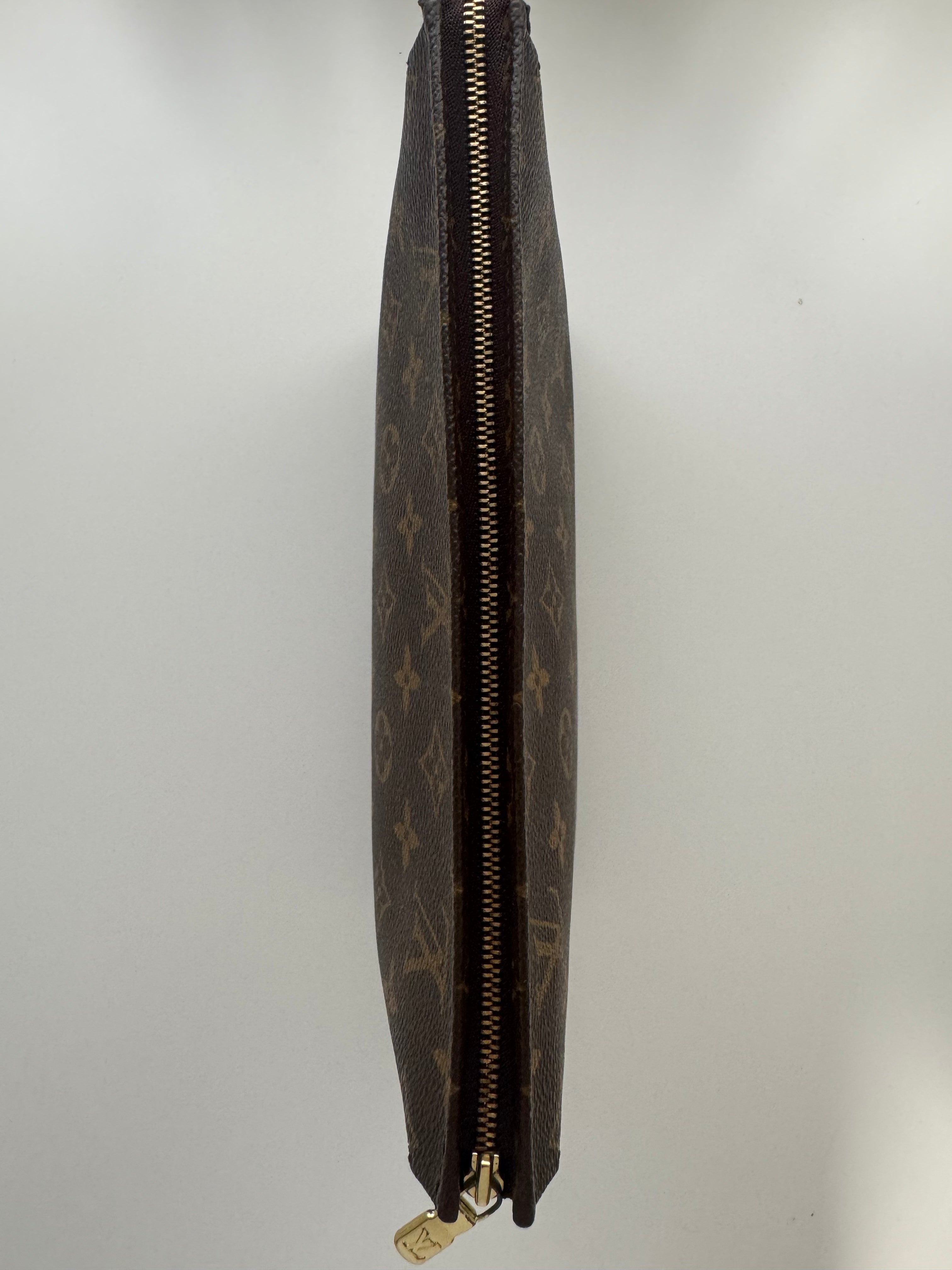 Louis Vuitton Toiletry Pouch 26