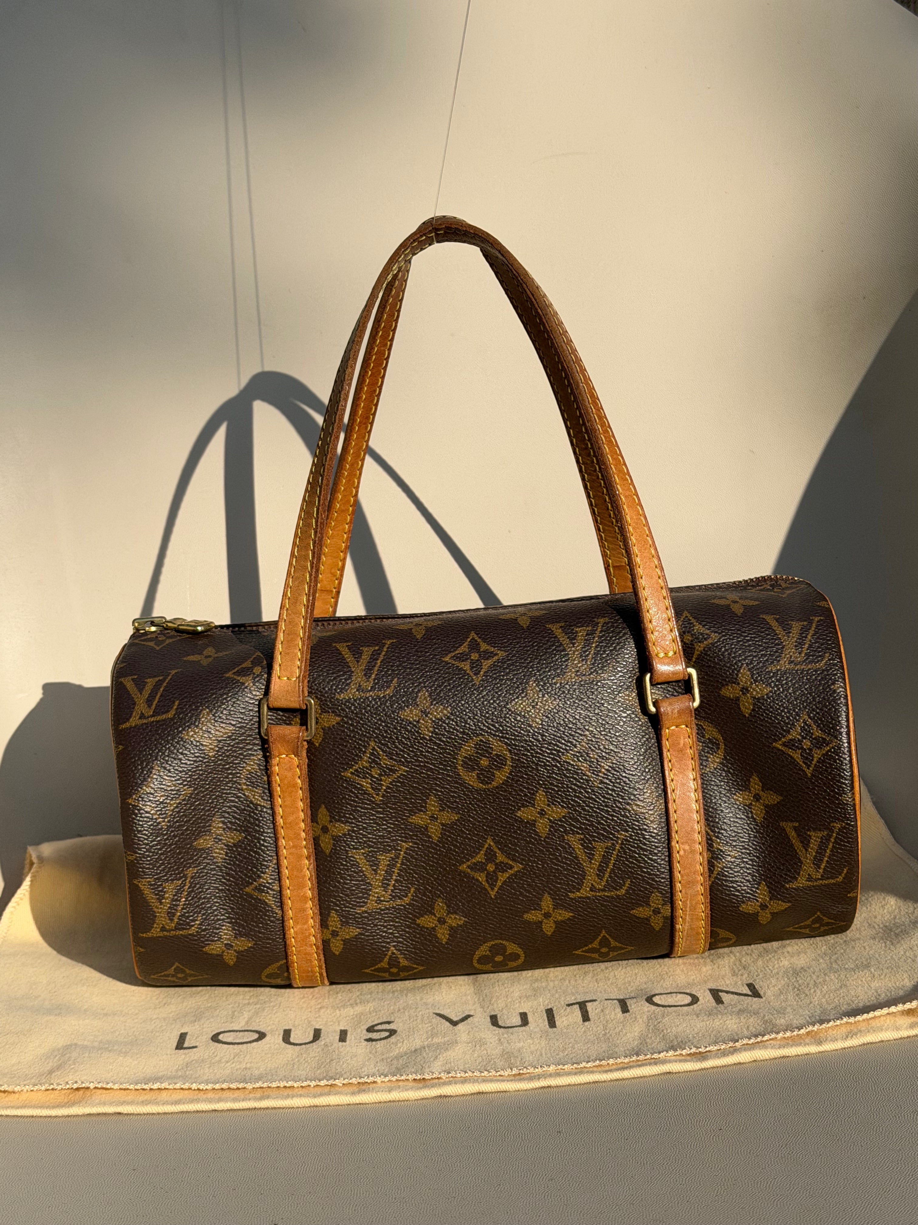 Louis Vuitton Papillon 26